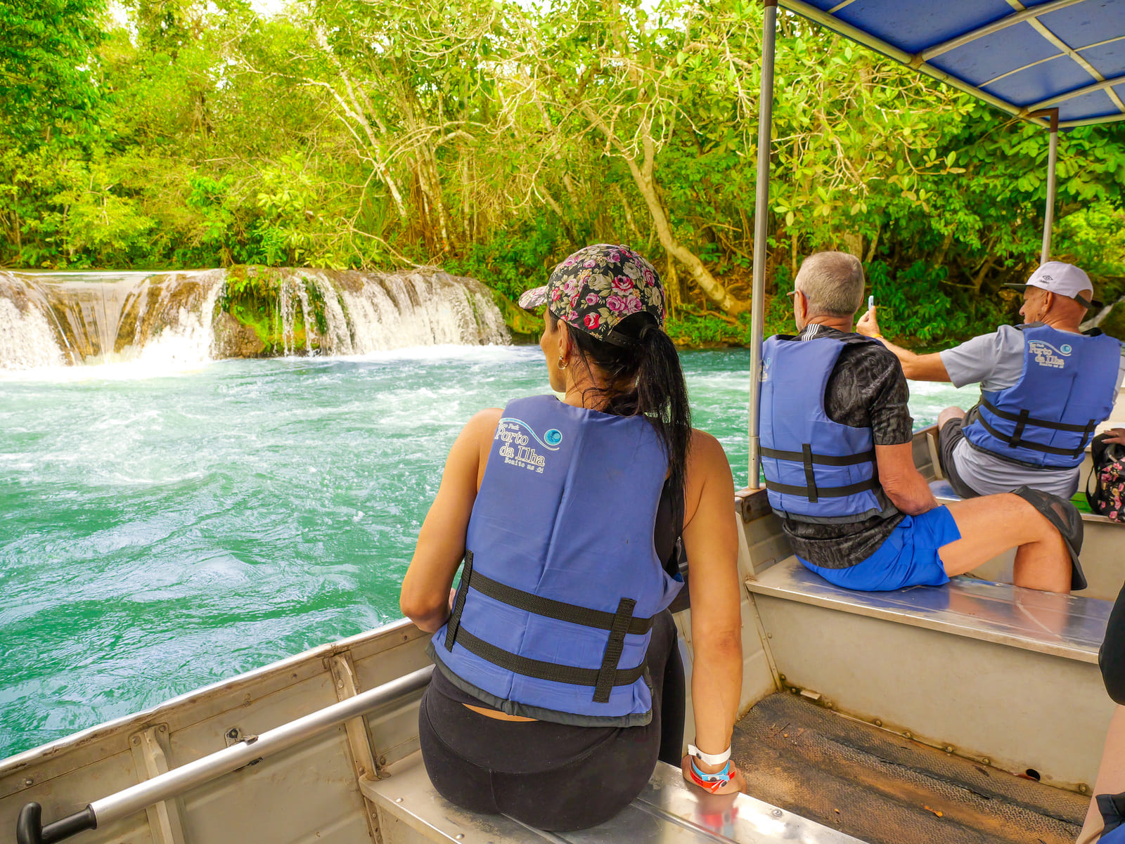 2025.07 Porto da Ilha Foto 192 Passeio de Barco Elétrico