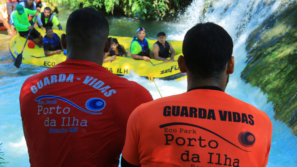 Bastidores da aventura: como os monitores se preparam para receber os visitantes no Eco Park Porto da Ilha Bastidores da aventura: como os monitores se preparam para receber os visitantes no Eco Park Porto da Ilha