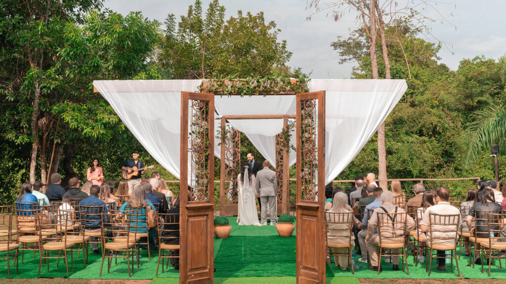Eco Park Porto da Ilha se destaca como cenário para eventos em meio à natureza de Bonito Eco Park Porto da Ilha se destaca como cenário para eventos em meio à natureza de Bonito